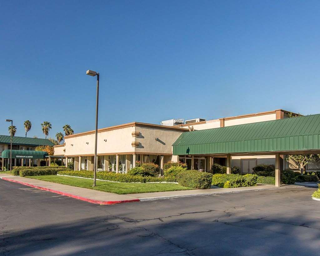 Days Inn By Wyndham Stockton Exterior photo